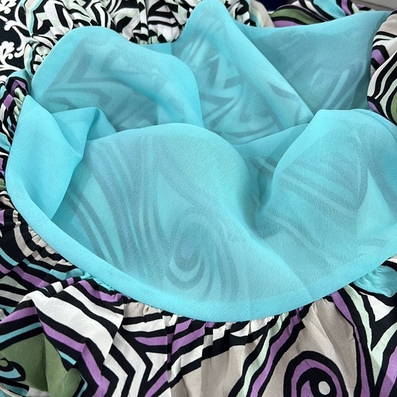 Nicole Miller 100% silk BoHo abstract, spaghetti strap dress size 6 - Picture 9 of 9